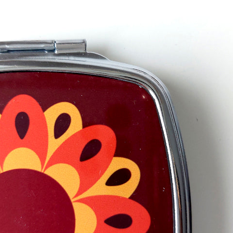 Super Seconds 70s Flower Compact Mirror