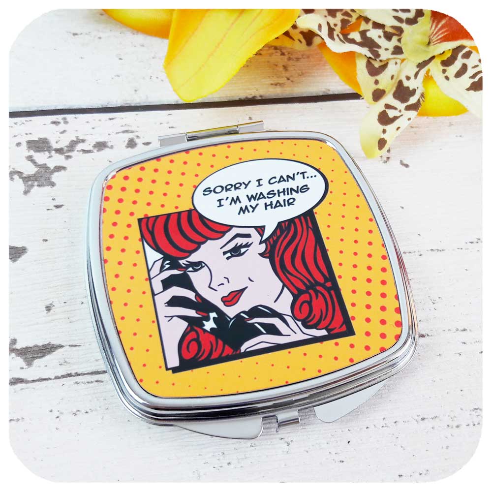 Retro Pin Up Compact Mirror | The Inkabilly Emporium